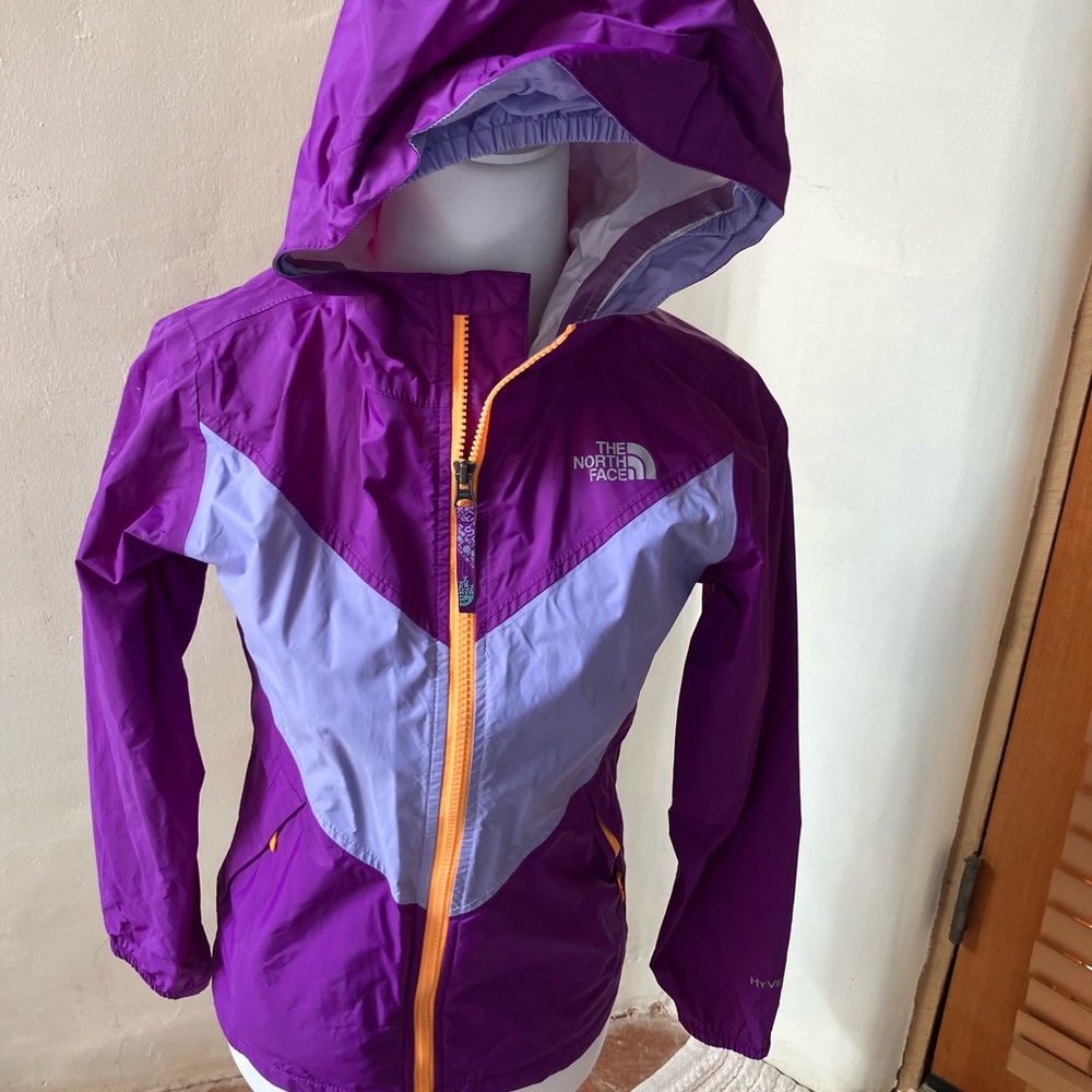 The North Face Purple and Lavender Hooded Kids Rain Jacket. Size 10/12